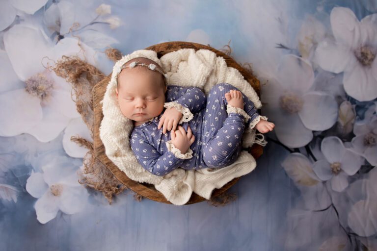 5 Mistakes to Avoid During Your Newborn Photo Session in Phoenix
