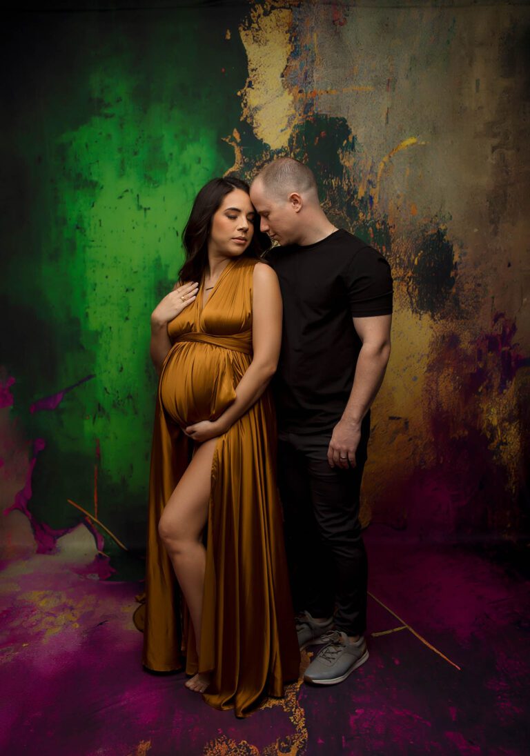 How to Include Partners in Your Studio Maternity Session (And Why It’s Important)