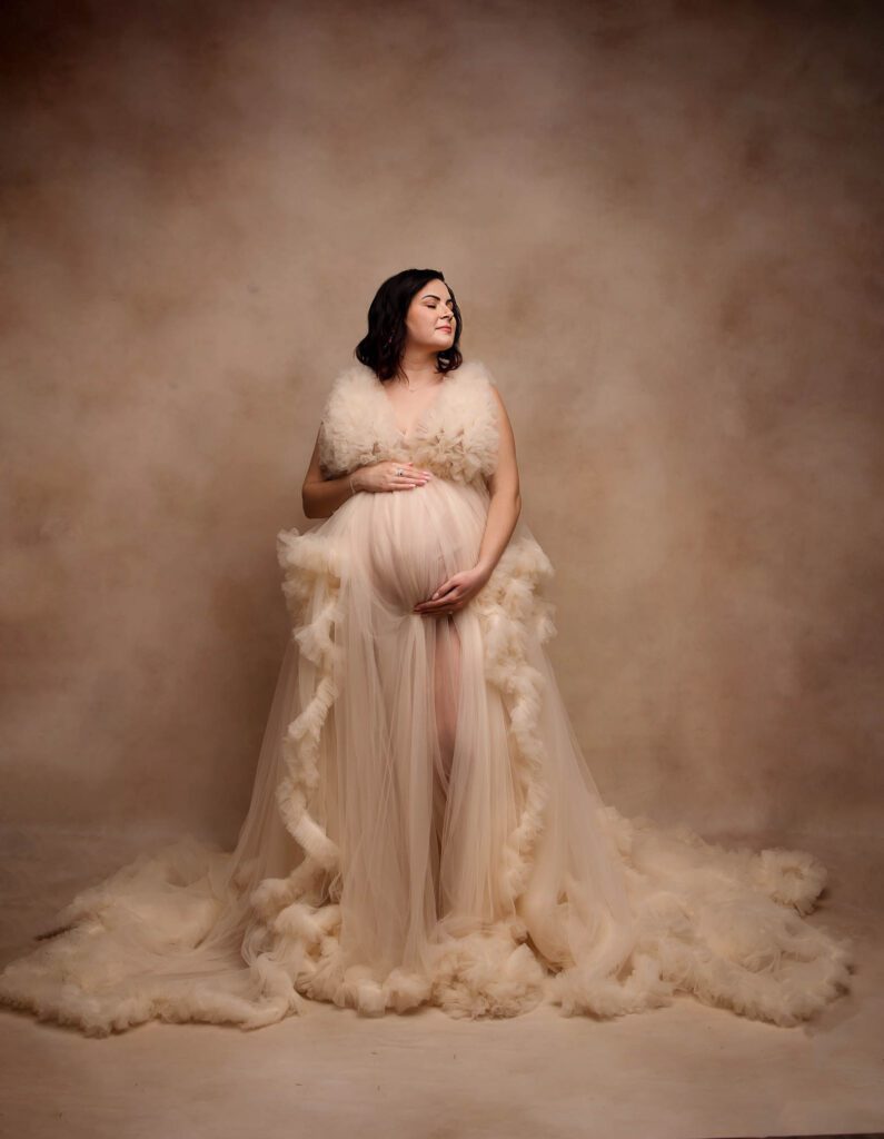 luxury maternity portraits in phoenix studio